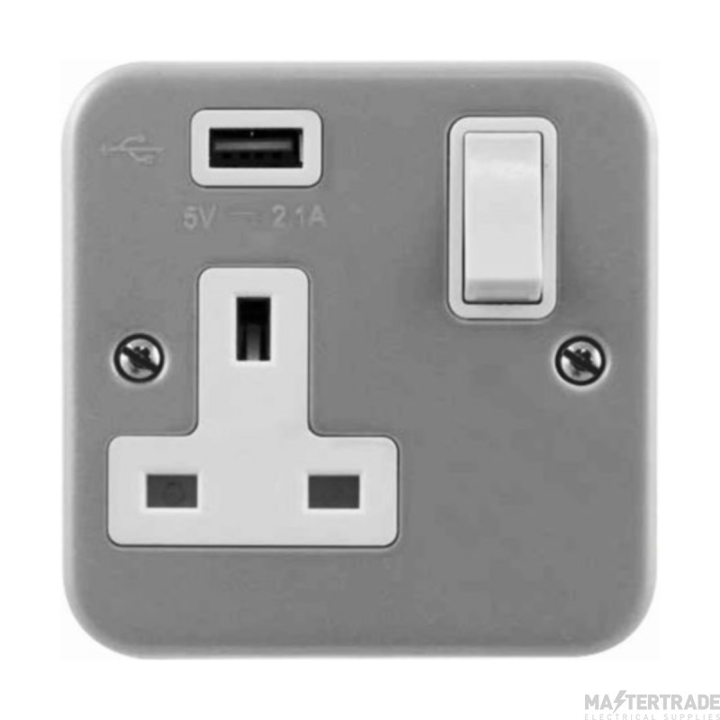 Click Essentials CL771U 13A 1 Gang Switched Socket with USB Charging Outlet (2.1A)