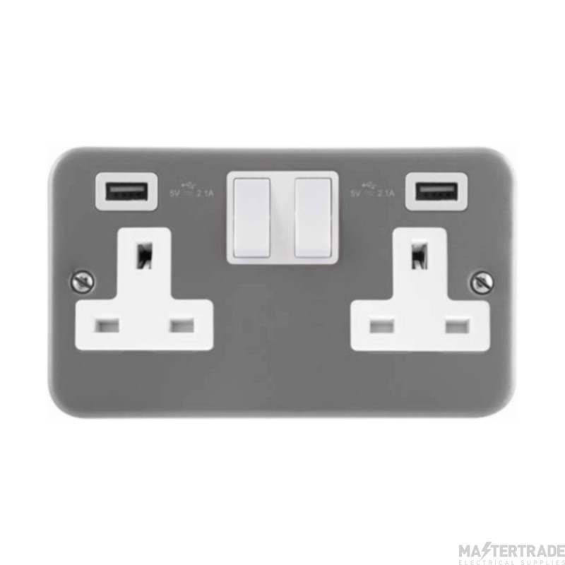 Click Essentials CL780 13A 2 Gang Switched Socket with Twin USB Charging Outlet (4.2A)