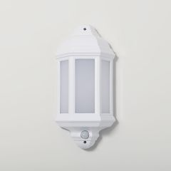 KSR KSR1152WHT Manta 10W 4000K LED PIR Polycarbonate Half Wall Lantern White