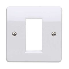 MK K181WHI Logic Plus 1 Gang 1 Module Euro Frontplate 25x50mm White
