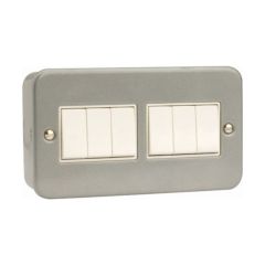 Click Essentials CL105 10AX 6 Gang 2 Way Plate Switch