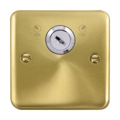 Click Deco Plus DPSB660 20A DP 1 Gang Plate Key Lockable Switch Satin Brass