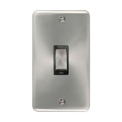 Click Deco Plus DPSC502BK 45A 2 Gang (Vertical) DP Plate Switch Satin Chrome