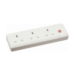 Click ES008 13A 3 Gang Trailing Socket Outlet With Neon