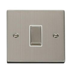Click Deco VPSS425WH 10AX 1 Gang Intermediate Plate Switch Stainless Steel