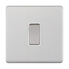 Selectric 5MPLUS-701 1 Gang 2 Way X-Rated Plate Switch c/w White Insert 10A Satin Chrome