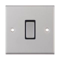 Selectric 7MPRO-201 1 Gang 2 Way X-Rated Plate Switch c/w Black Insert 10A Satin Chrome