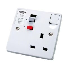 Timeguard TFP02WL RCD 1G Latching Socket