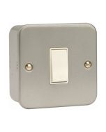 Click Essentials CL011 10AX 1 Gang 2 Way Plate Switch
